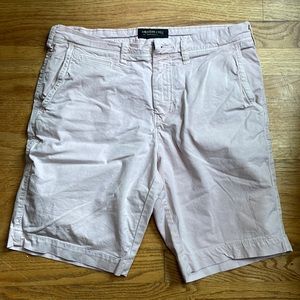 American Eagle mens shorts